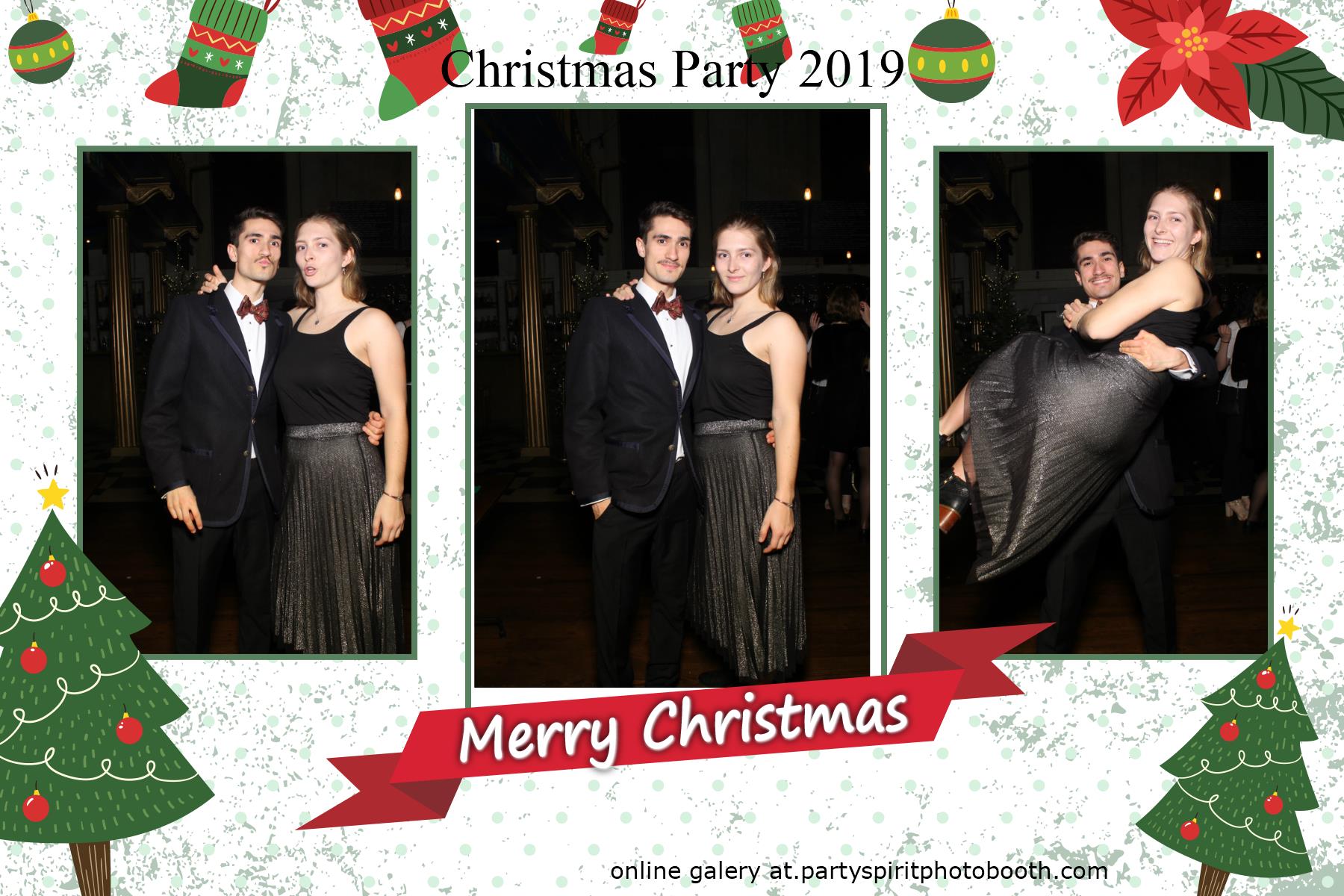 Christmas Party | View more photos from the event at gallery.partyspiritphotobooth.com/u/PartySpiritPhotoBooth/Christmas-Party-0
